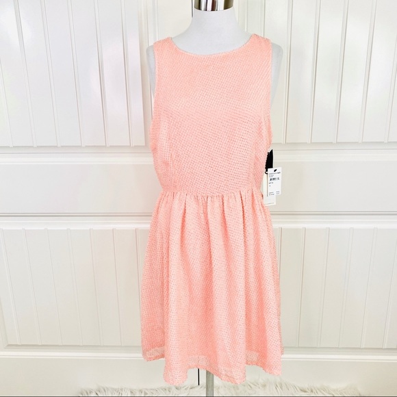 BB Dakota Peach Sleeveless Fit and Flare Dress 10 - Picture 2 of 6